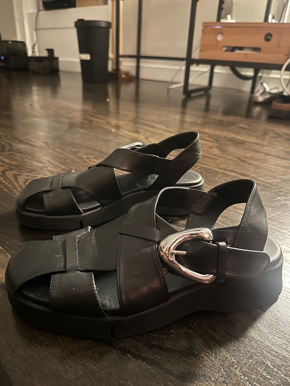AEROSOLES Black Leather Fisherman Sandals with Silver Buckle